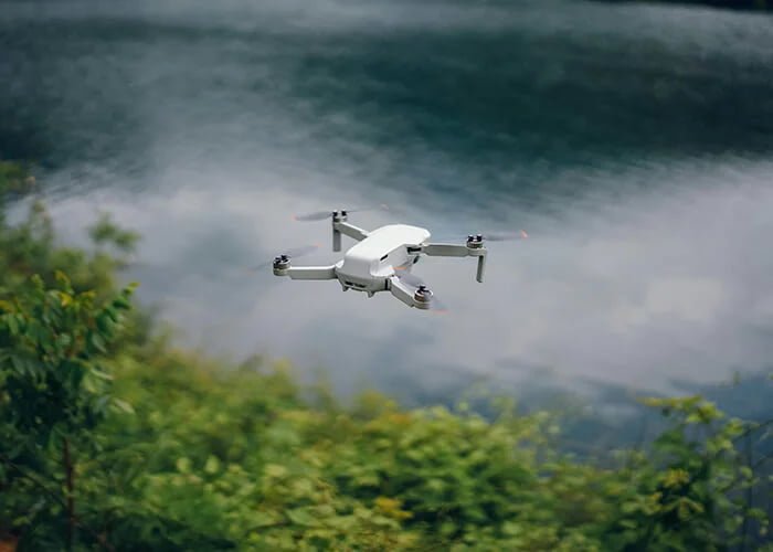 What is the Average Battery Life of a Drone?