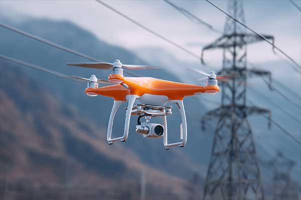 A graph showing a steep drop in battery performance in cold weather compared to warm weather.